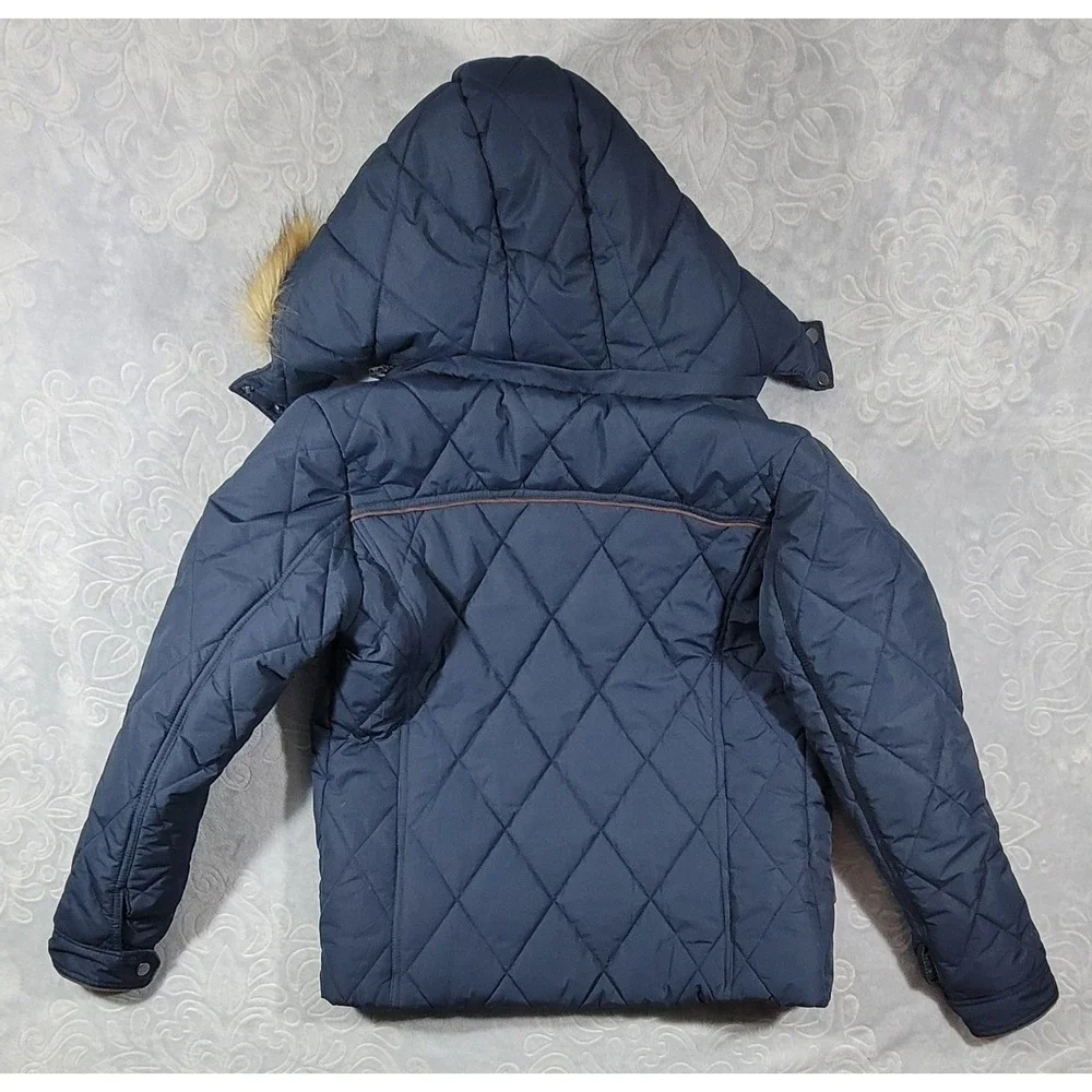 Wantdo Women's‎ Warm Winter Coat Quilted Jacket Insulated Jacket with Fur Hood